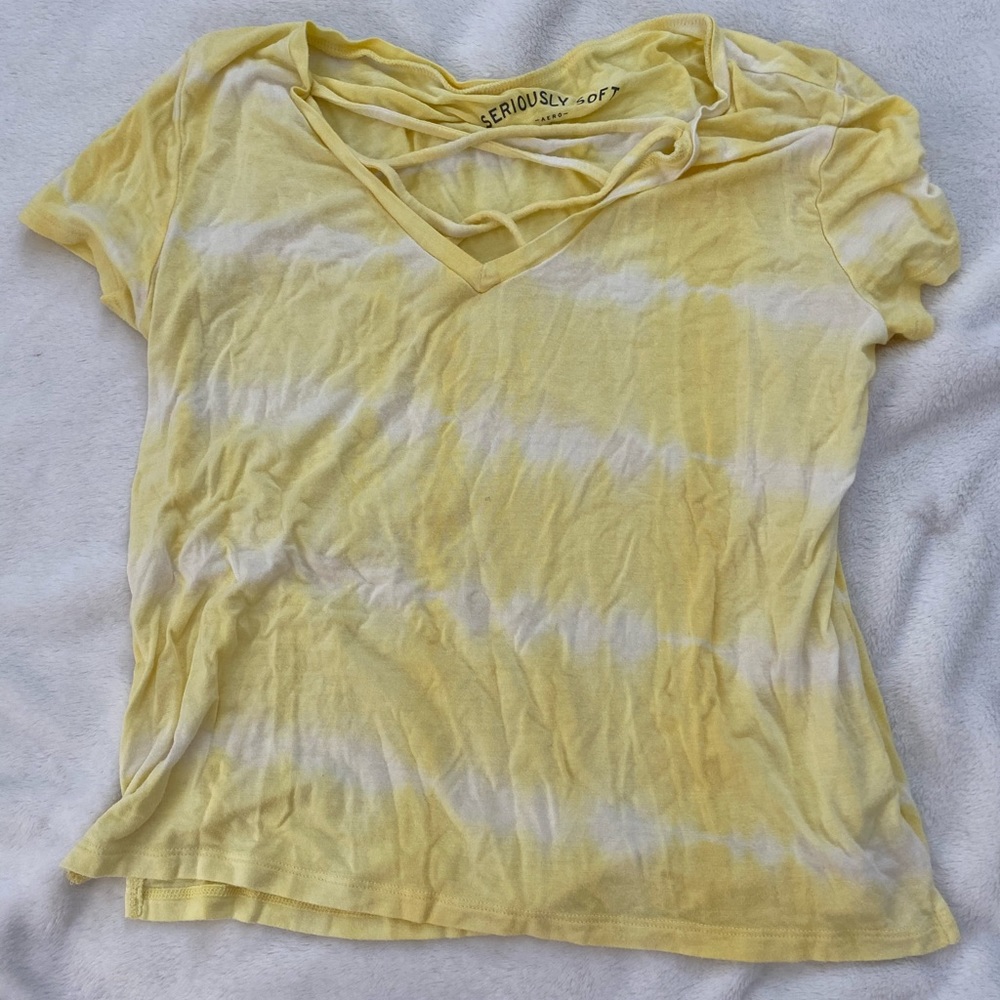 yellow tie dye top